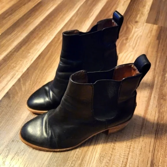 Madewell Black Booties Size 6.5 Genuine Leather Block Heel - Picture 3 of 4